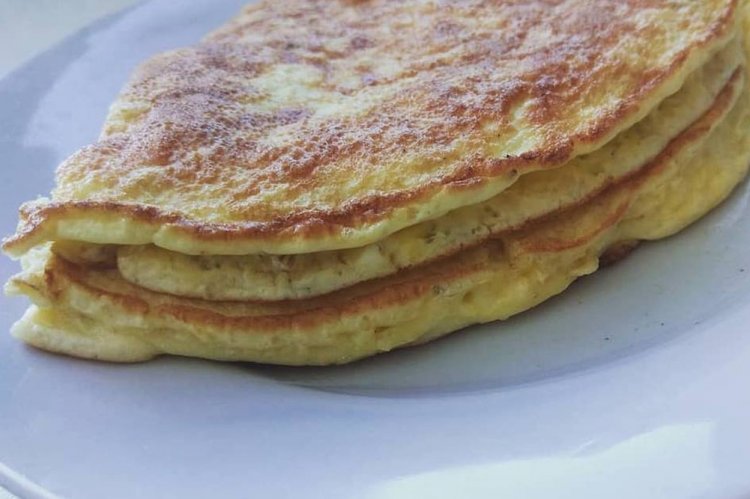 Omelett mit Haferflocken im Multikocher