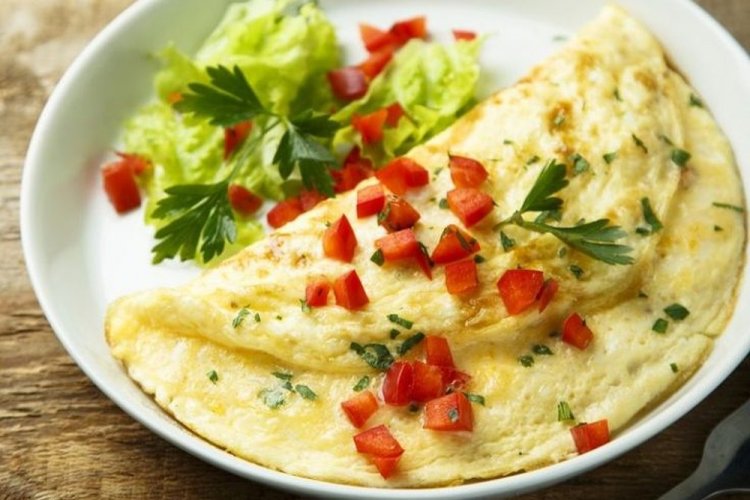 Omelett mit Mayonnaise