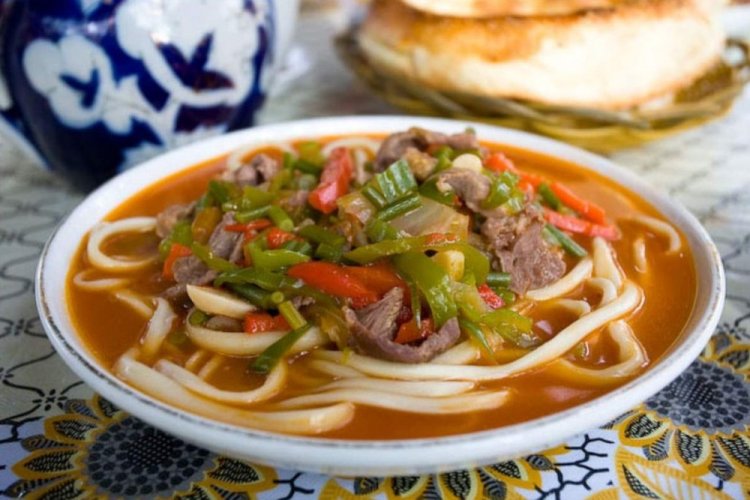 Lagman clásico con cordero