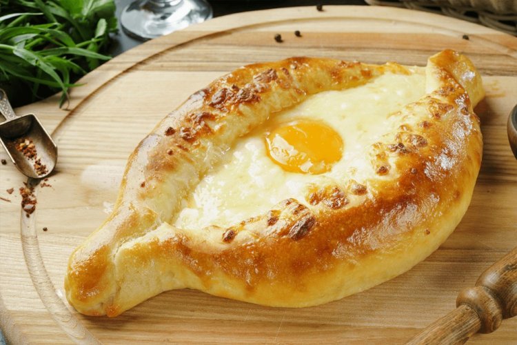 Khachapuri con mozzarella