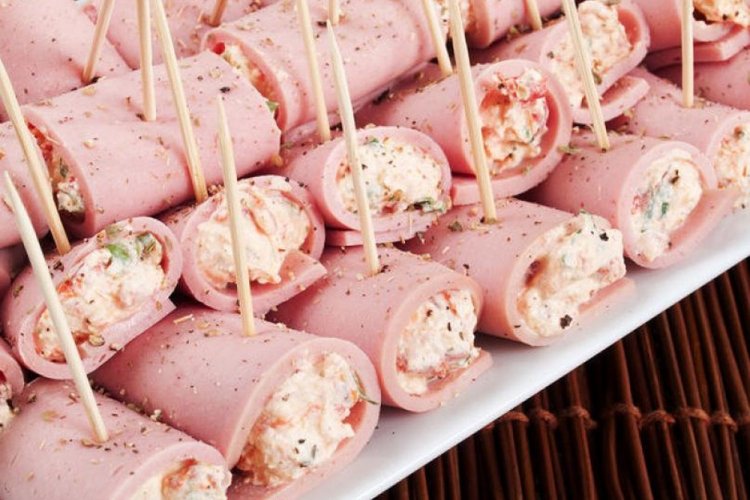 Schinkenröllchen mit Meerrettich