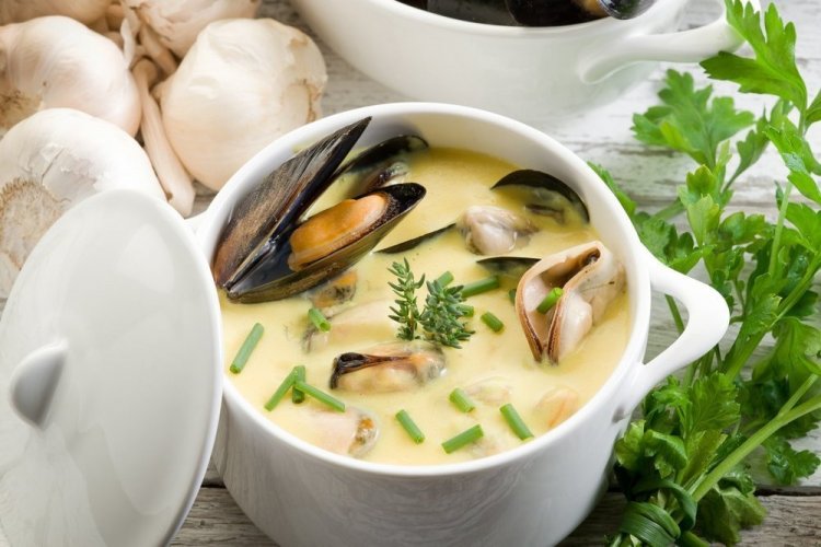 Cremige Muschelsuppe