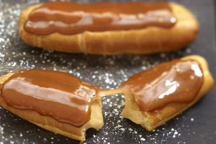 Zitronen-Éclairs