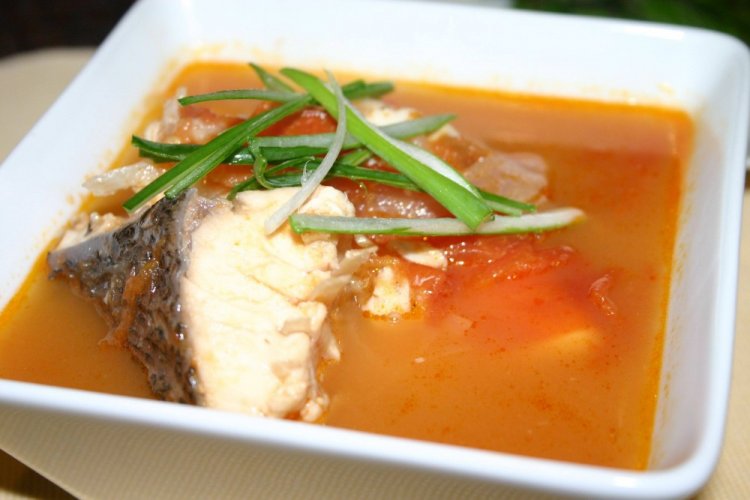 Karpfen-Ucha (Fischsuppe)