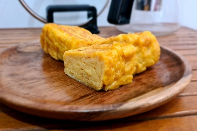 Japanisches Omelett Tamagoyaki mit Banane