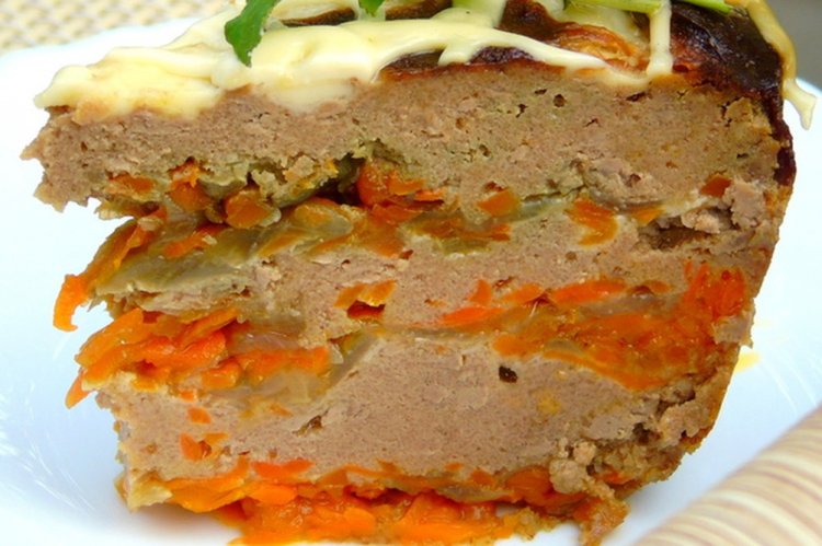 Leberkuchen aus Schweineleber im Ofen