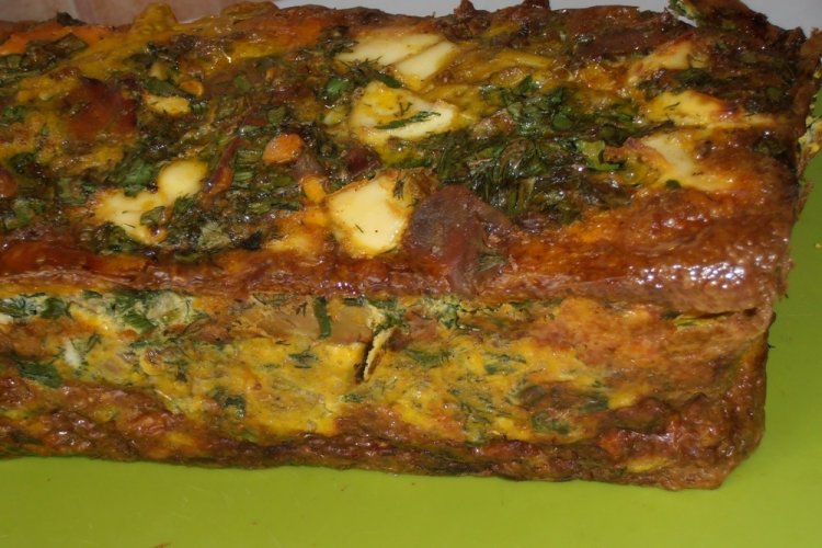 Terrina de hígado con huevo y hierbas