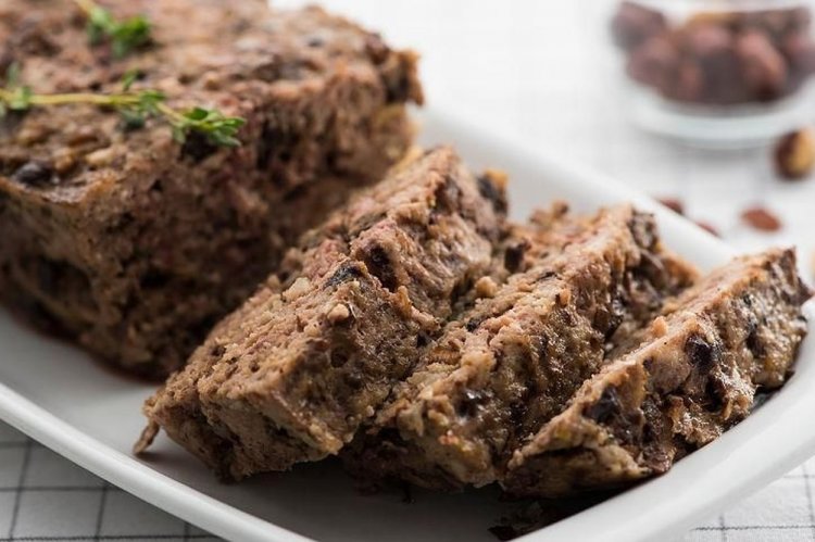 Terrina de cerdo con frutos secos