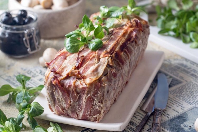 Terrina de ternera con huevos cocidos
