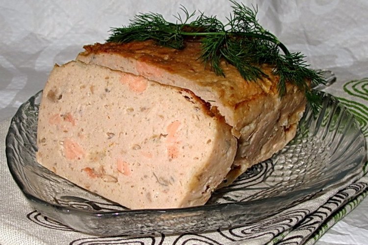 Terrina de salmón rosado con judías verdes