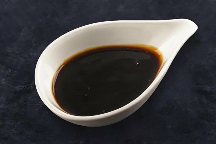 Unagi-Sauce mit Ingwer und Honig