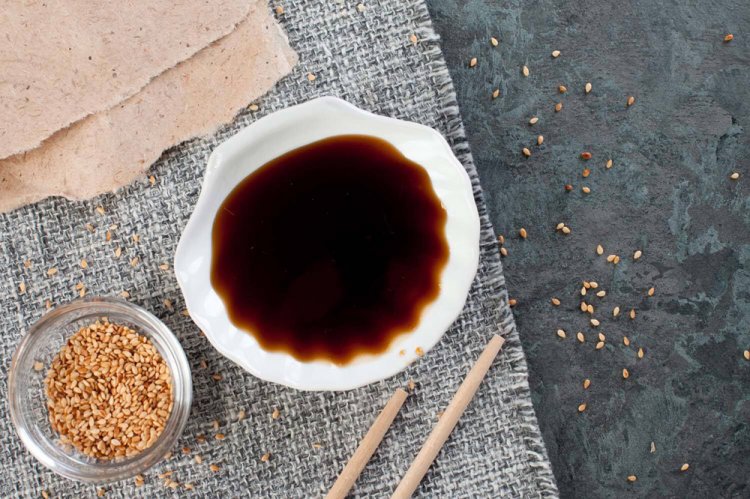 Unagi-Sauce mit Sesamöl