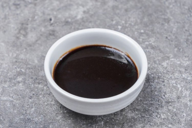 Unagi-Sauce mit Stärke