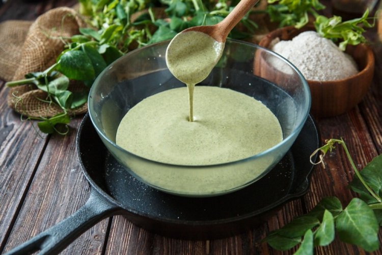 Pfannkuchenteig mit Spinat