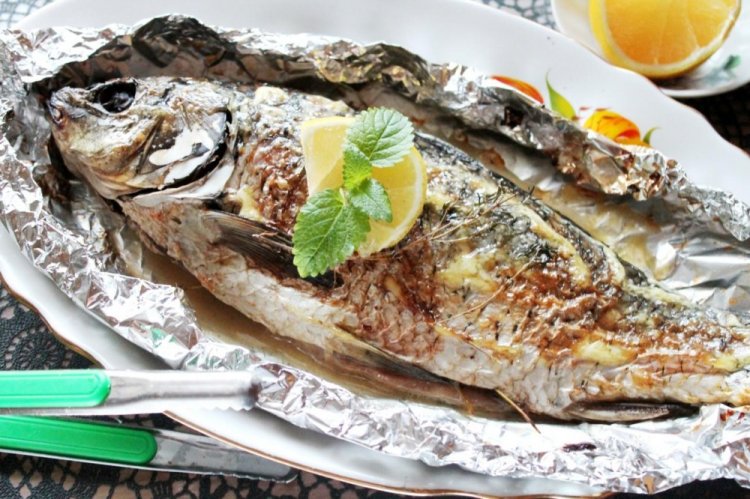 Karpfen mit Senfmarinade aus dem Ofen