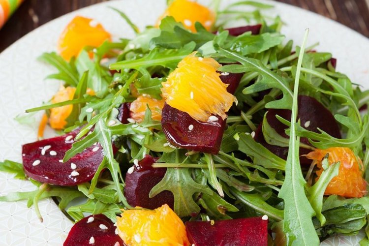 Salat mit Roter Bete und Mandarinen