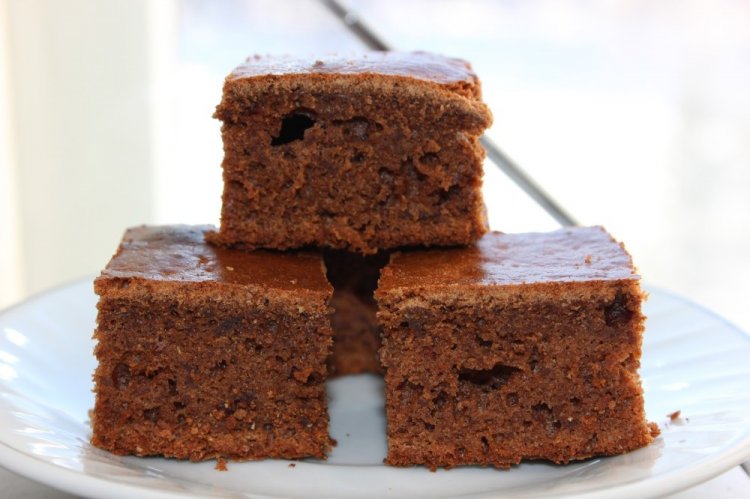 Pastel de chocolate con cacao