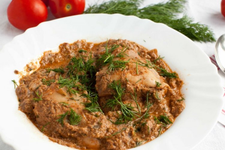 Chakhokhbili with Walnuts