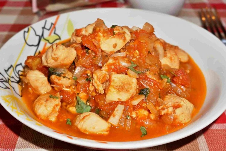 Chakhokhbili with Zucchini