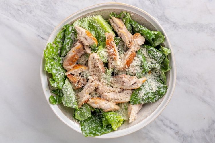 Ensalada César con acedera