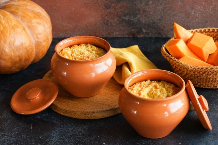 Millet Porridge with Pumpkin and Nuts