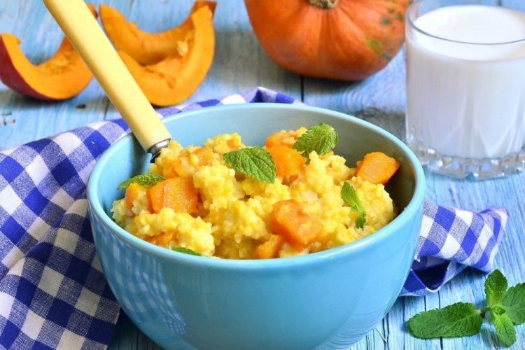 Millet Porridge with Pumpkin and Orange