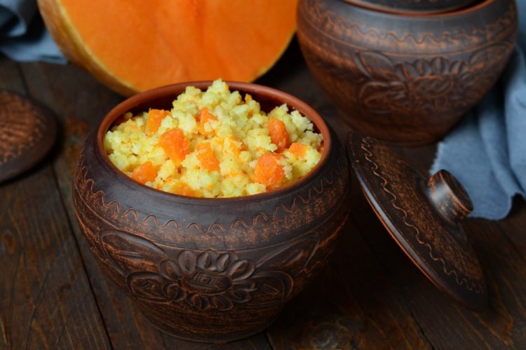 Millet Porridge with Pumpkin in the Oven