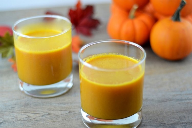 Pumpkin Juice with Dried Apricots