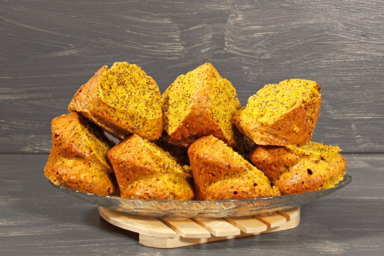 Bizcocho de calabaza con leche y semillas de amapola