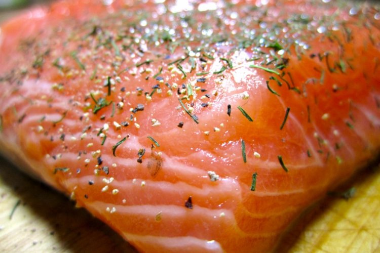 Gewürzter Buckellachs