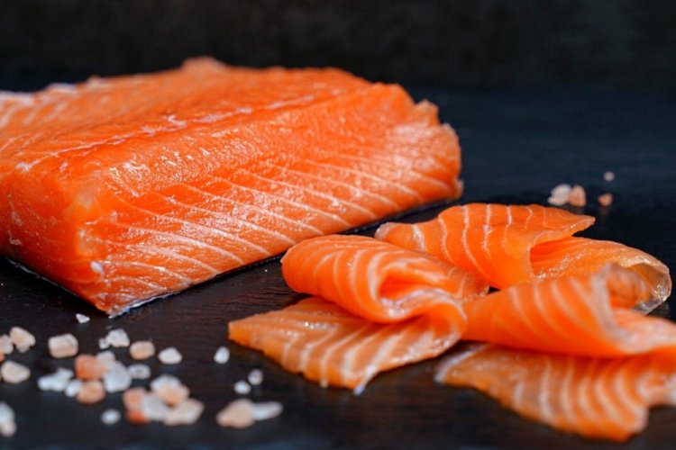Salmón curado
