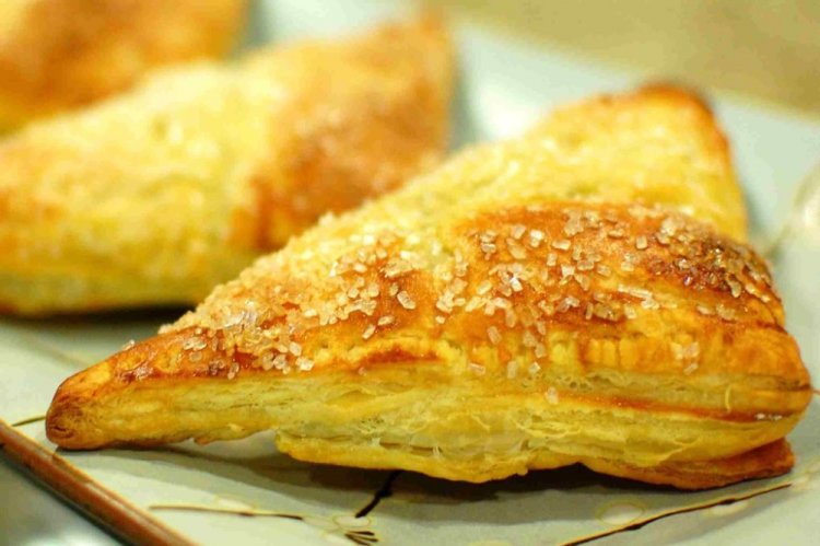 Pumpkin Puff Pastries