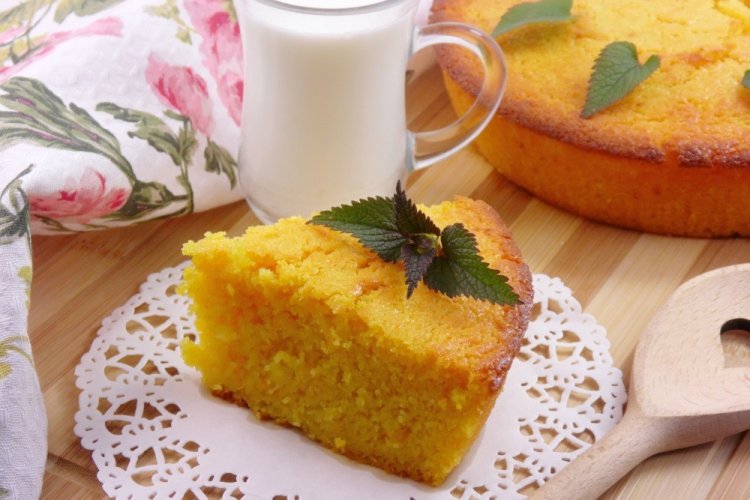 Pumpkin Semolina Cake (Mannik)