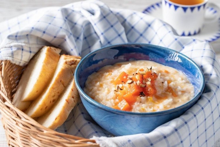 Pumpkin Rice Porridge with Condensed Milk