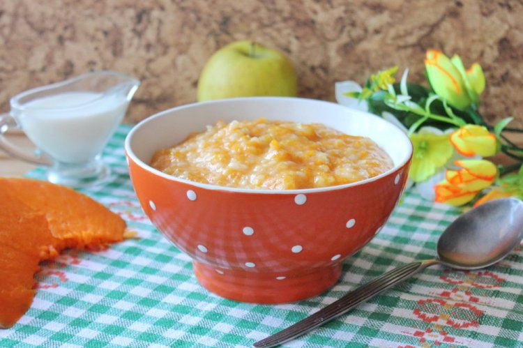 Pumpkin Rice Porridge with Coconut Milk