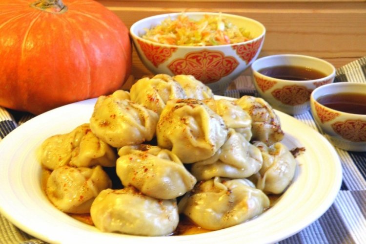 Manti de cordero y calabaza