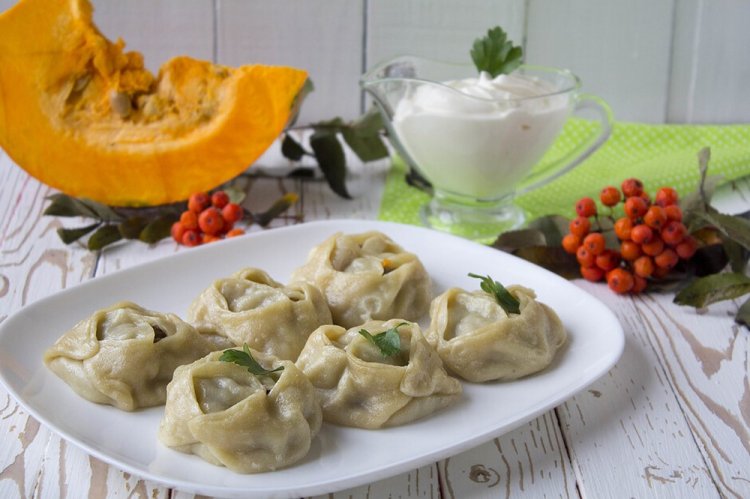 Manti de calabaza y pollo