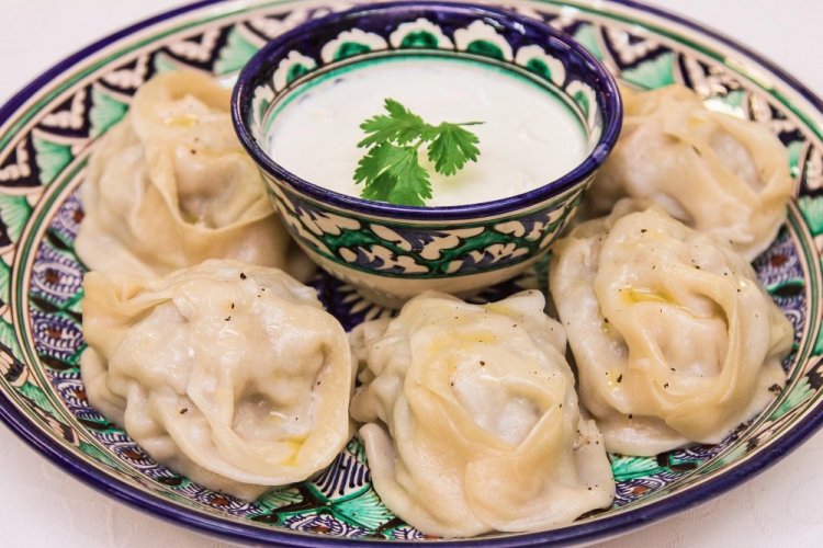 Manti uzbekos de ternera y calabaza