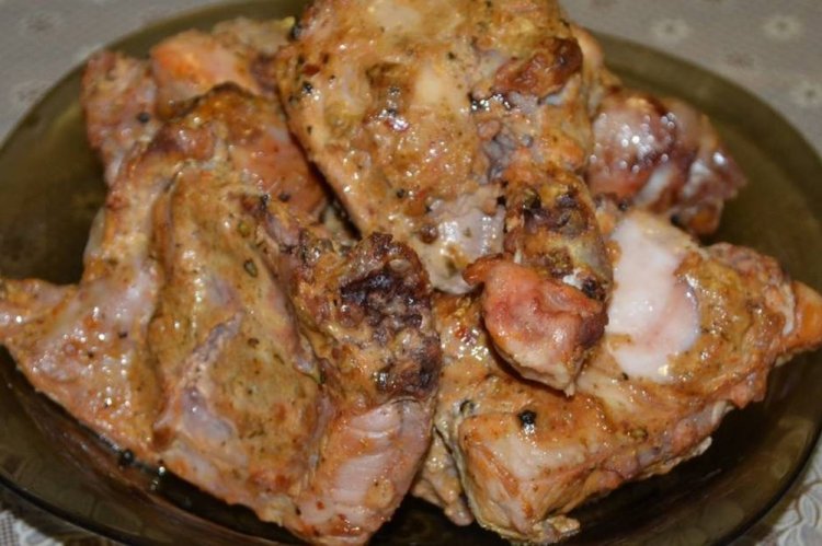 Rabbit with Onions in the Oven