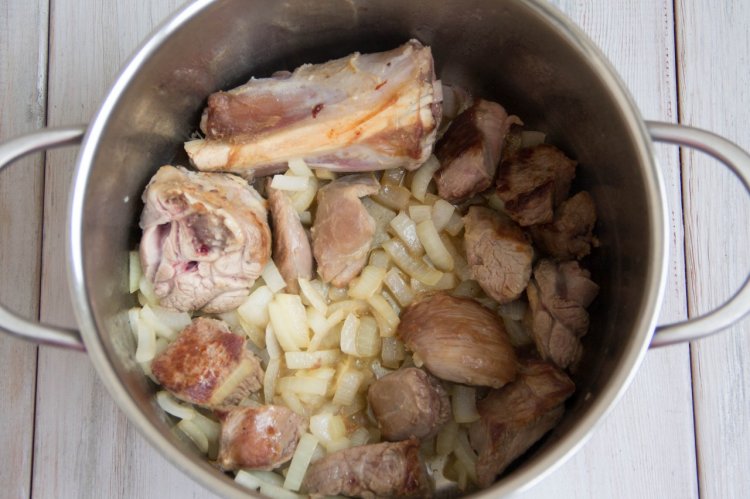 Shurpa de cordero – receta clásica