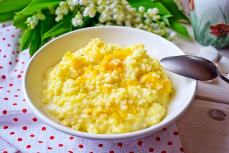 Millet Porridge with Pumpkin and Orange in Milk