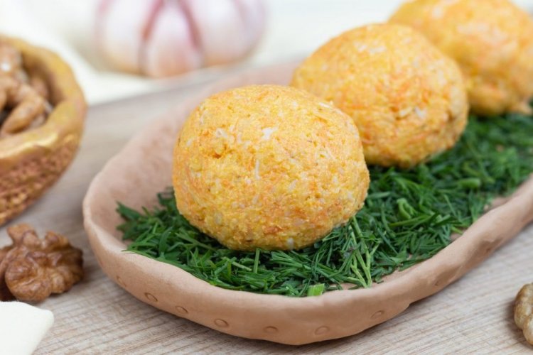 Bolitas de queso con zanahoria