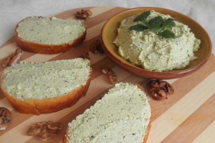 Beef Tongue Pâté with Feta Cheese
