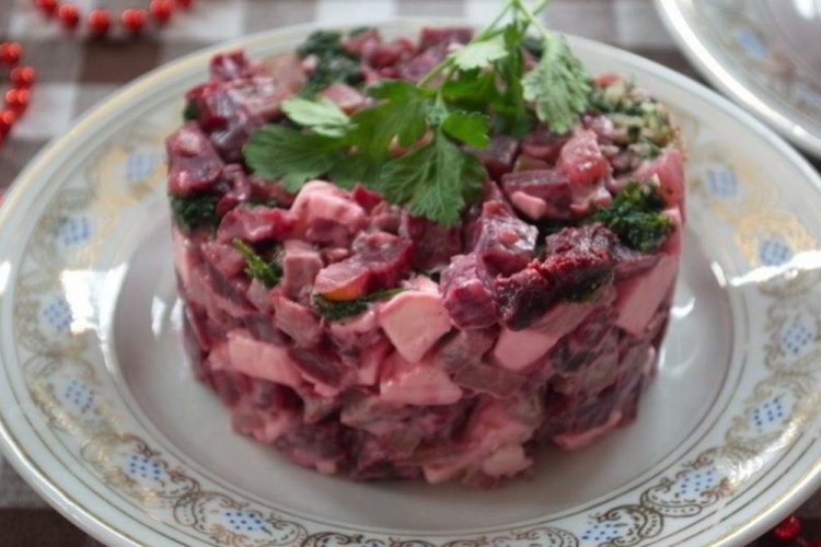 Salad with Beef Tongue and Beets