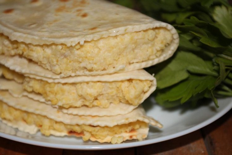 Kystybyi with Mineral Water Dough