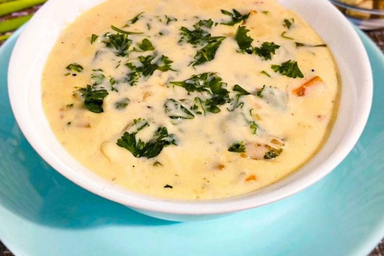 Cremige Heilbutt-Suppe