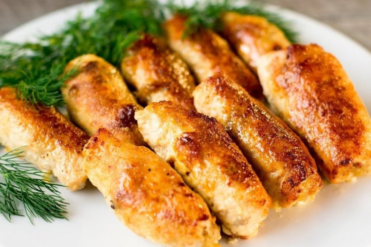 Schweinerouladen mit Schinken und Ananas
