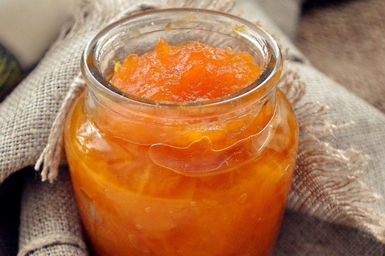 Mermelada de calabaza con naranja y albaricoques secos