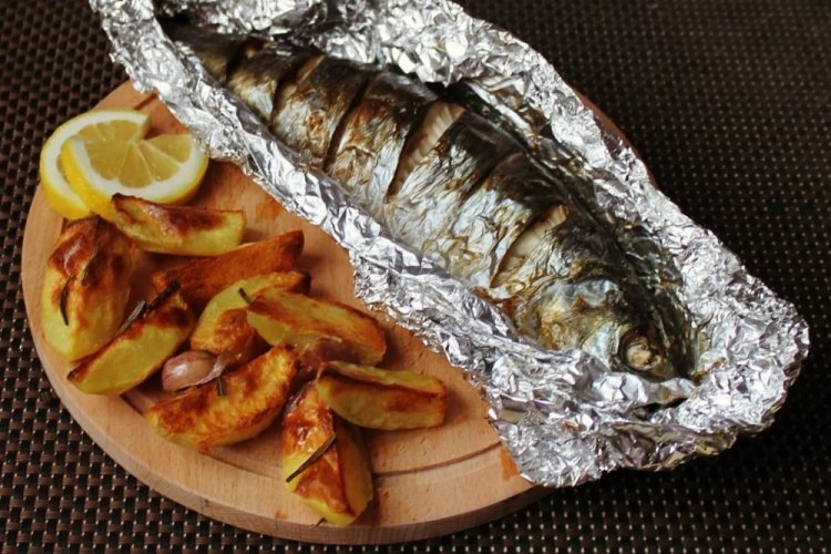 Mackerel with Mustard in Foil