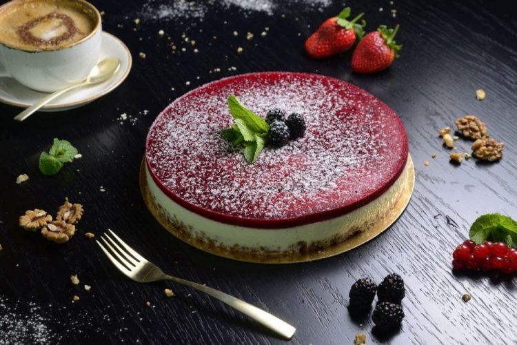 New Year's Cheesecake with Berry Jam and Zest